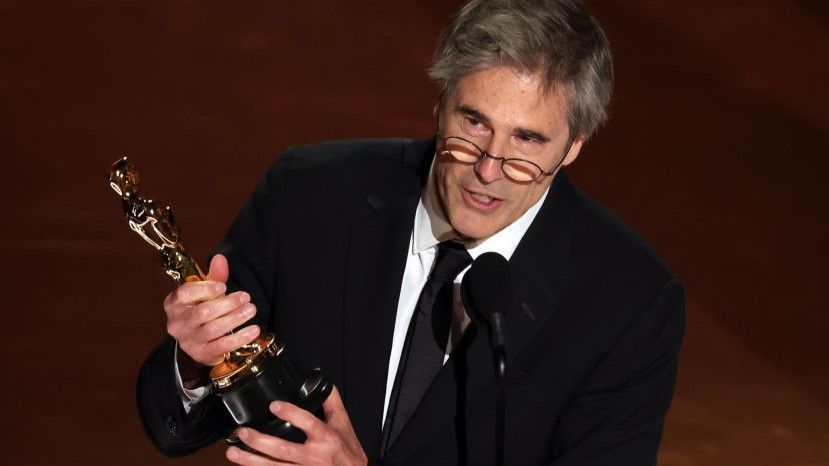 Walter Salles comenta vitória no Oscar: "Resistir é importante"