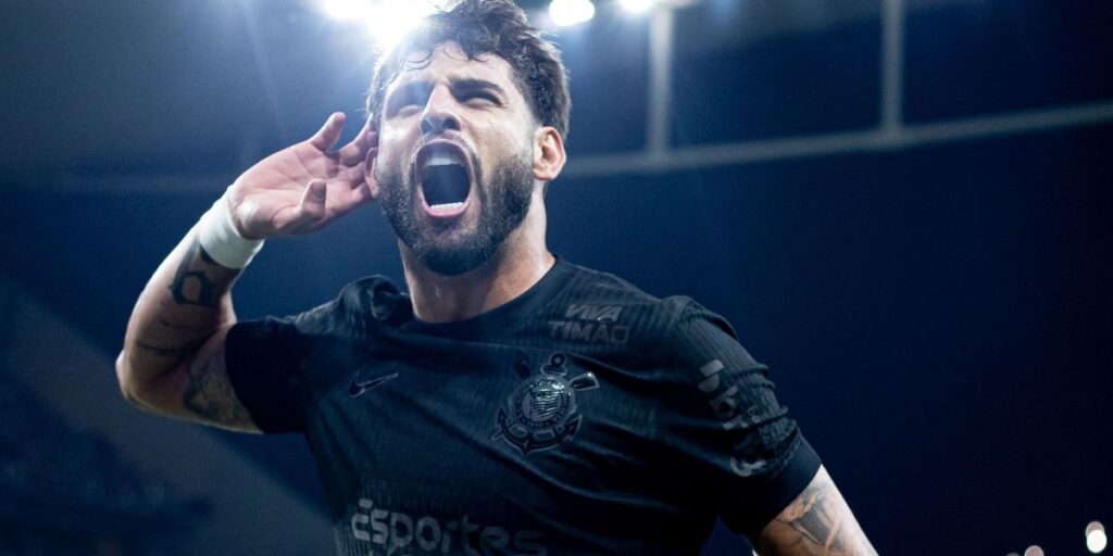 Em alta, Yuri Alberto completa 24 anos com mais de cem gols na carreira