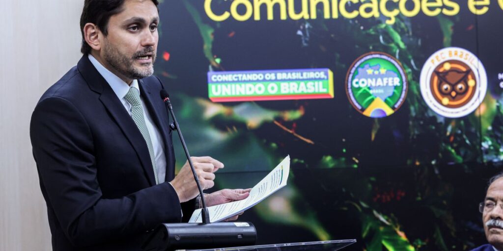 Veja carta de Juscelino Filho sobre demissão do Ministério das Comunicações