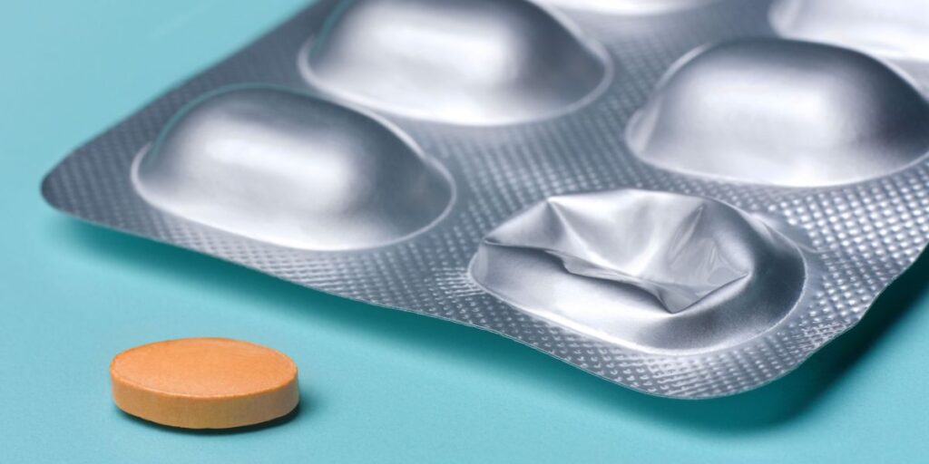 Medicamento para baixar colesterol reduz o risco de demência, diz estudo