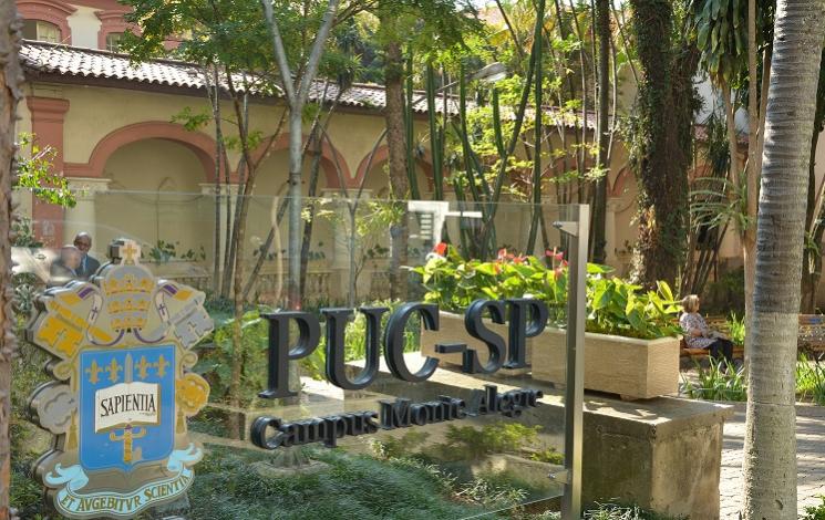 PUC-SP abre inscrições para mestrado e doutorado