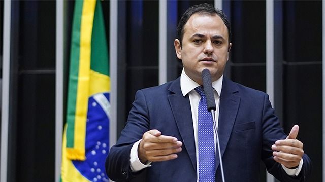 Saiba quais são os próximos passos para que Glauber Braga seja cassado