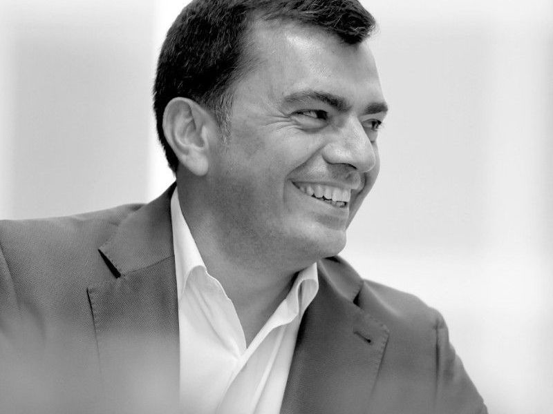 Saiba quem era o CEO da Siemens que morreu em queda de helicóptero nos EUA