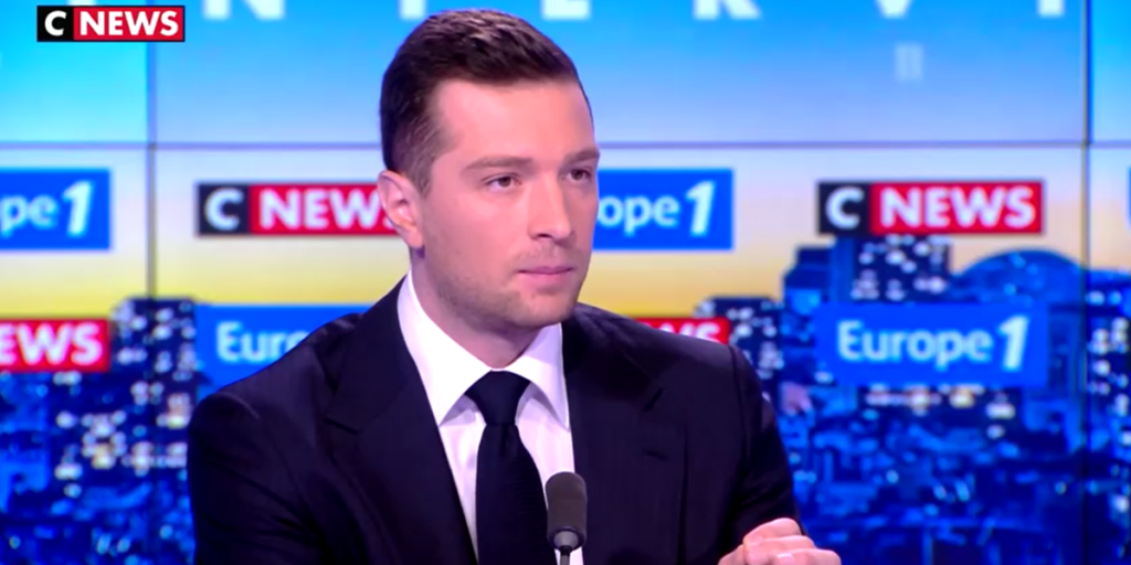 Líder do partido de Le Pen denuncia "tirania dos juízes" após condenação
