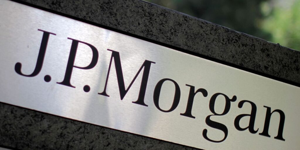 JPMorgan ajusta preferências em educação e eleva Yduqs a "overweight"