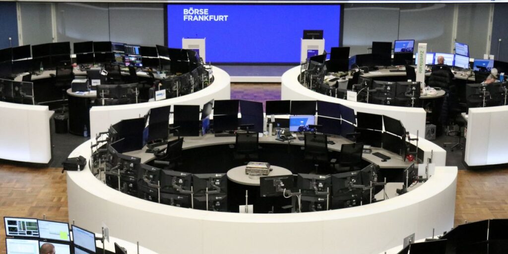 Ações na Europa têm melhor dia desde novembro de 2022 com recuo por tarifas