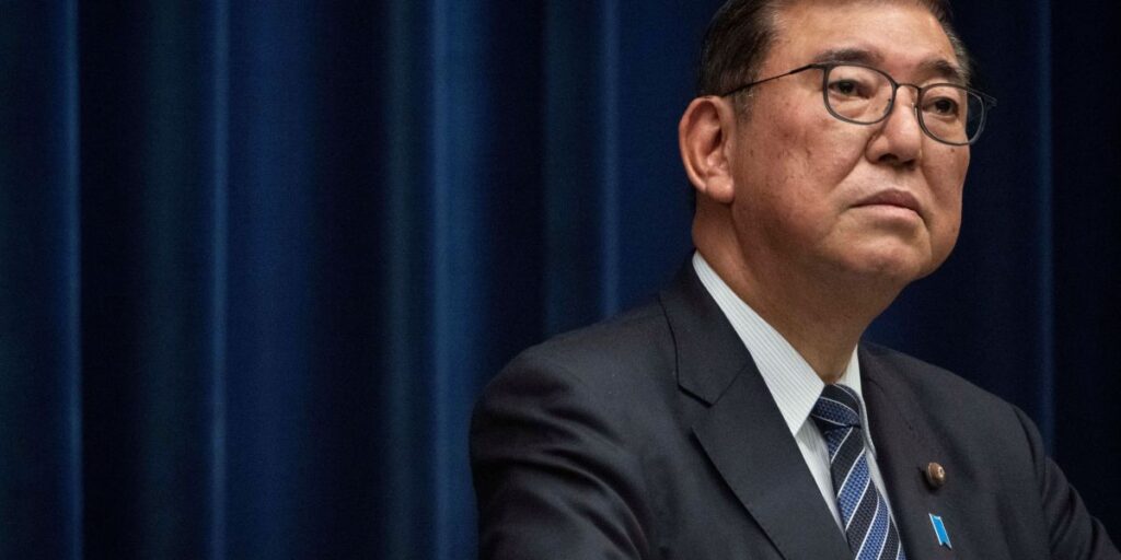 Japão está "desapontado" com tarifas de Trump e promete apoiar empresas