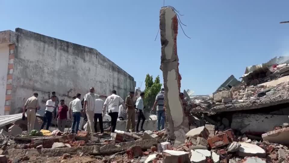 Explosão em fábrica de fogos de artifício deixa ao menos 18 mortos na Índia