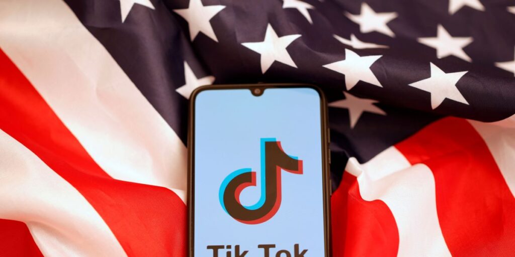 Acordo do TikTok foi suspenso devido às tarifas dos EUA à China, diz fonte