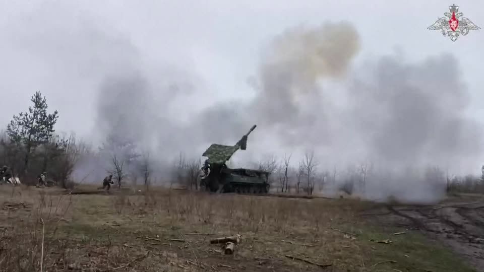 Rússia diz ter atacado base de artilharia ucraniana durante fim de semana