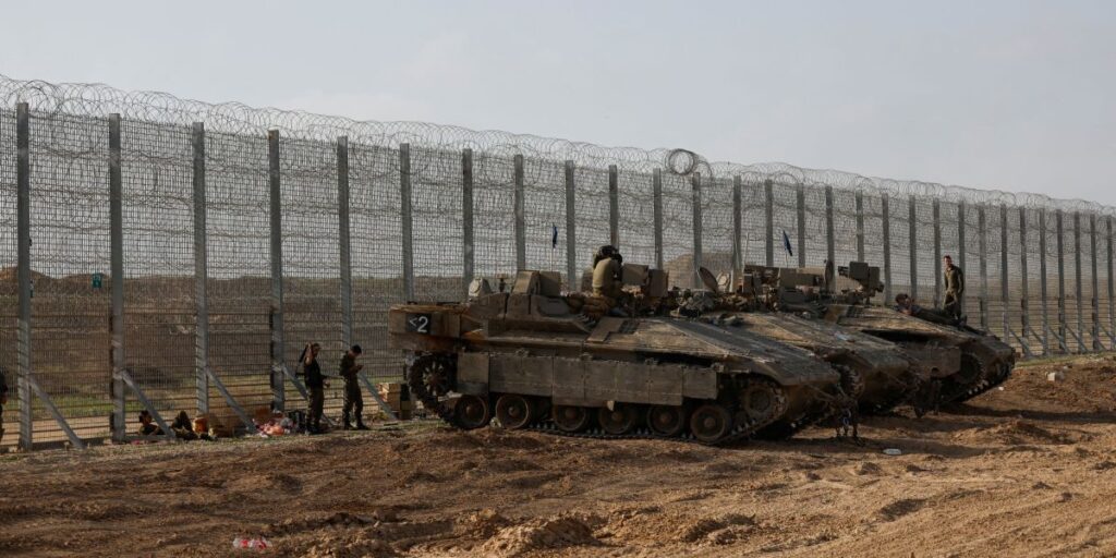 Soldados israelenses descrevem limpeza da "zona de morte" ao redor de Gaza