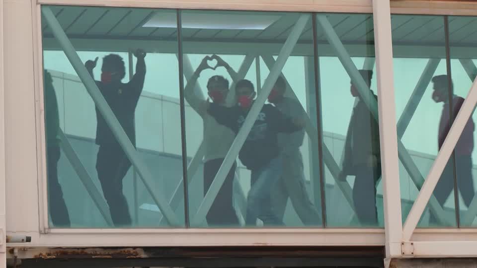 Venezuela exige retorno de mulheres e crianças após novo voo de repatriação