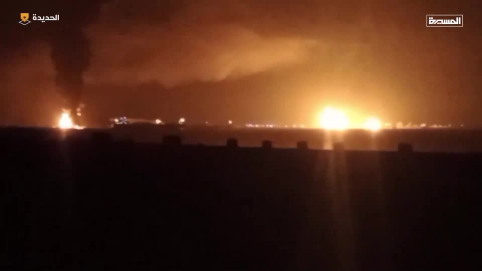 Militares dos EUA atacam porto no Iêmen; pelo menos 33 pessoas morrem