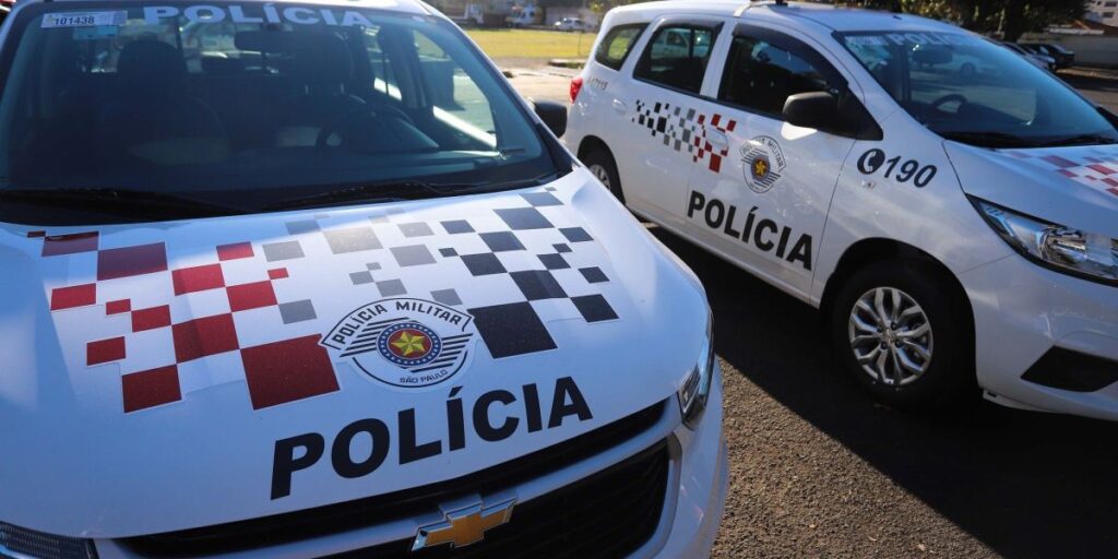 Polícia Civil indicia PMs por estupro de vulnerável contra foliã em viatura