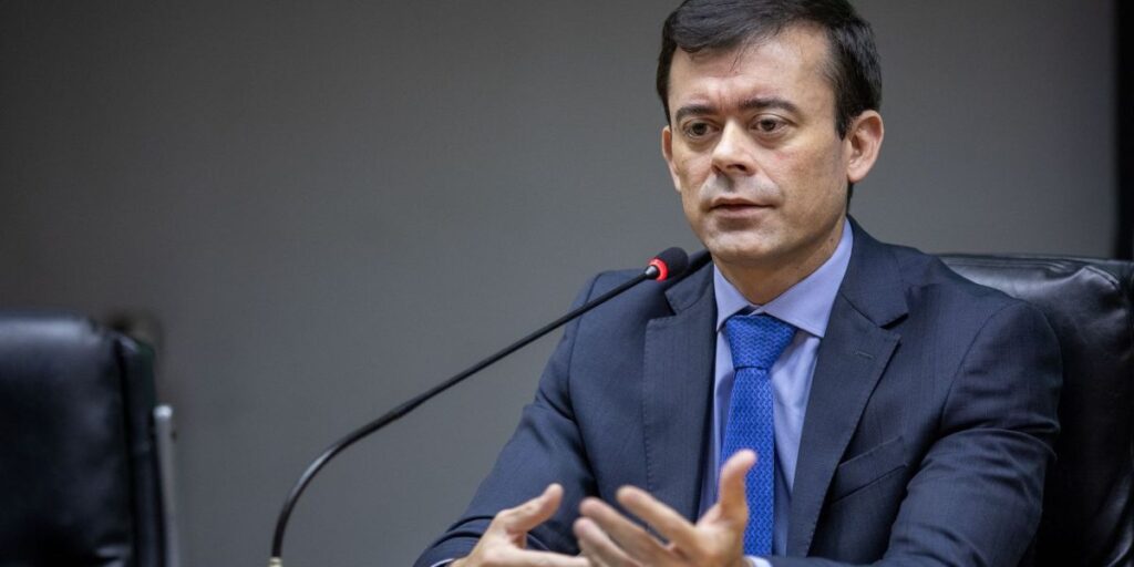 Tesouro não recebeu transferência de "valores a receber" do BC, diz Ceron