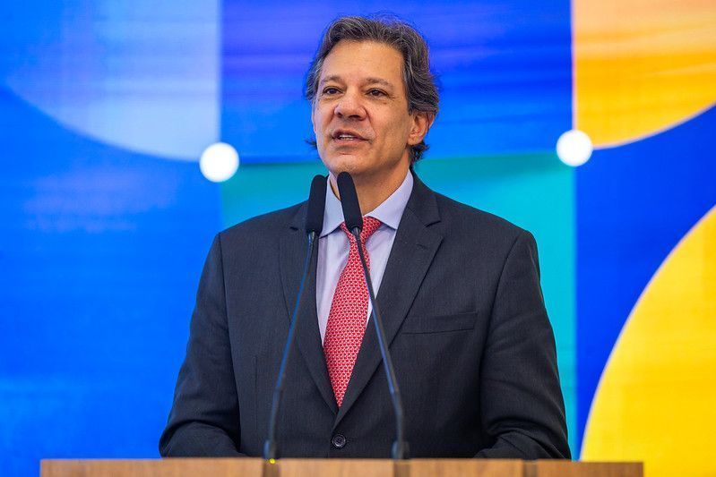 Isenção do IR não compromete o equilíbrio das contas públicas, diz Haddad