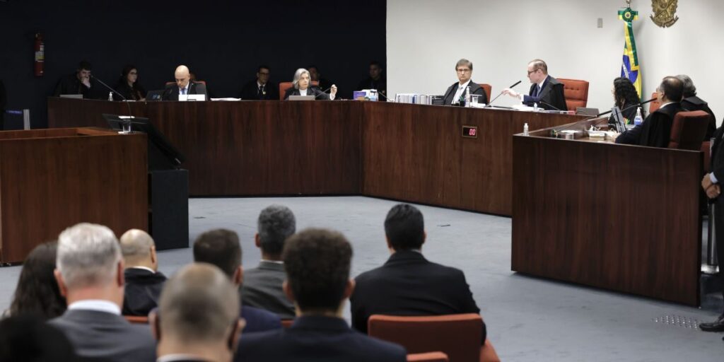 OAB terá representante em sessão do STF sobre denúncia de golpe