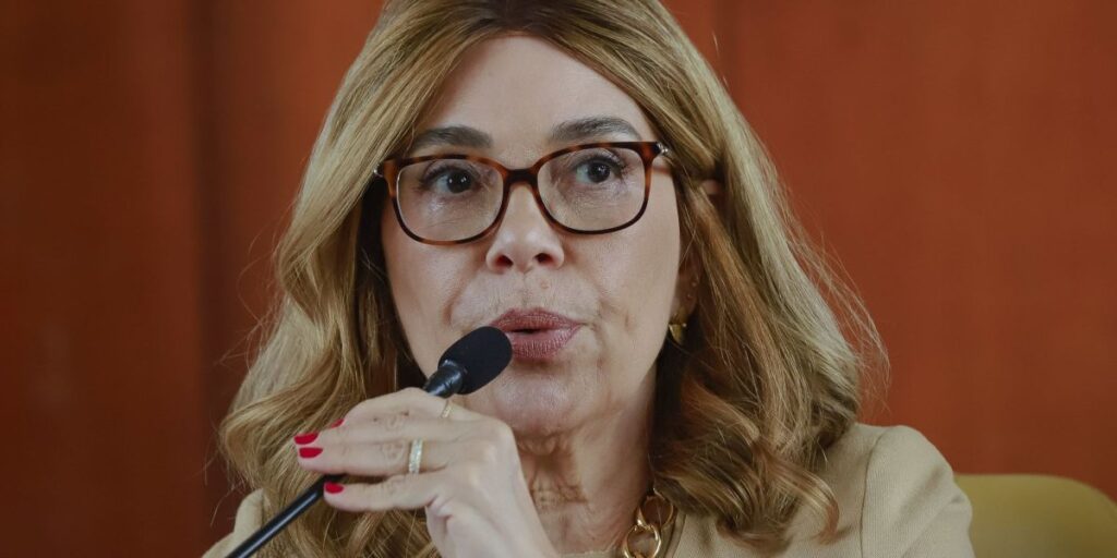 Em sessão, vereadora de SP diz que mulher "branca, bonita e rica" incomoda