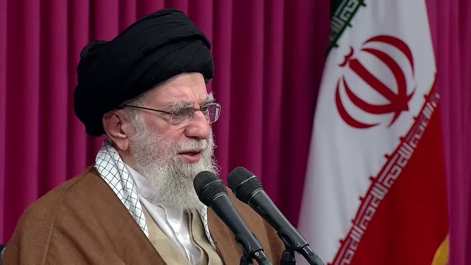 Irã diz que pode expulsar inspetores nucleares da ONU no país