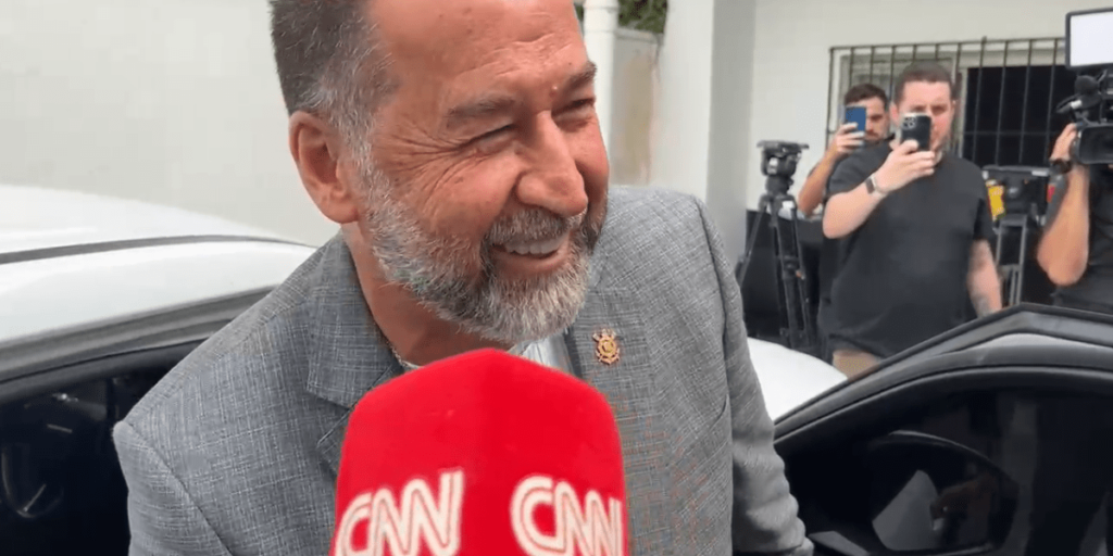 Adiantado, Augusto Melo se apresenta para depor sobre VaideBet