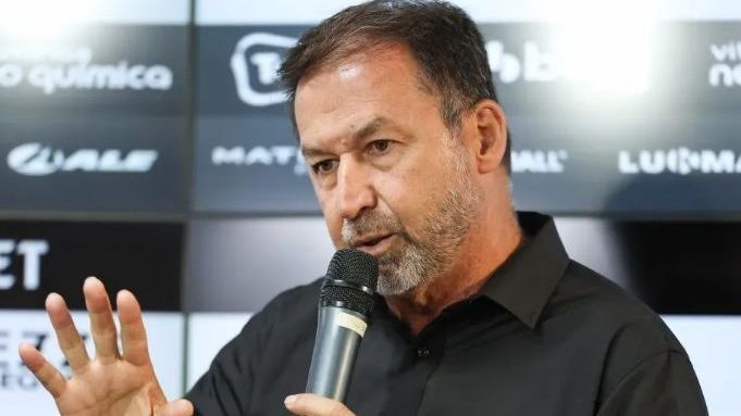 "Augusto Melo está com os dias contados no Corinthians", revela Benja