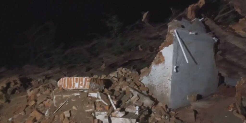 Tempestade fora de época deixam mais de 100 mortos na Índia e no Nepal