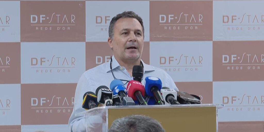 Na UTI, Bolsonaro "não tem expectativa de evolução rápida", diz médico