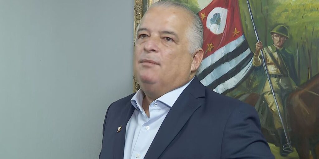 Nome mais forte de Bolsonaro é Tarcísio, diz Márcio França