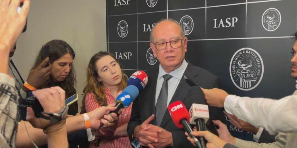 Gilmar diz que recuo no caso Collor ocorreu por pedido de prisão domiciliar