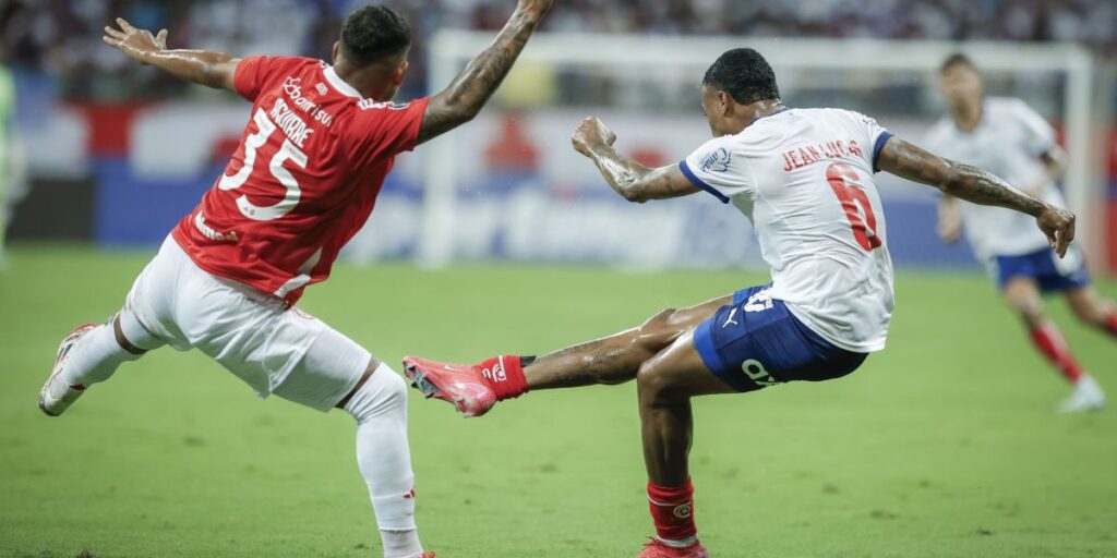 Bahia e Inter empatam em duelo de brasileiros pela Libertadores
