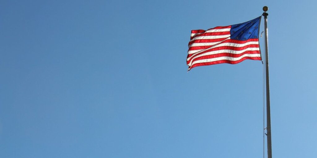 EUA flexibilizarão regras para montadoras que competem em carros autônomos