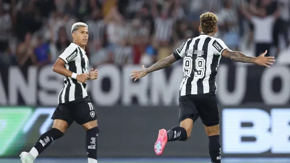 Botafogo não perde para o Fluminense há quase três anos; veja números