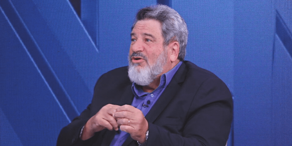 Cortella: Decisão de papa Francisco por vida simples era um recado