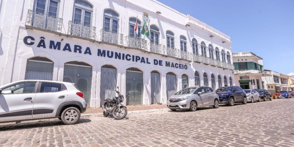 Maceió terá semana com chuvas leves e céu parcialmente nublado
