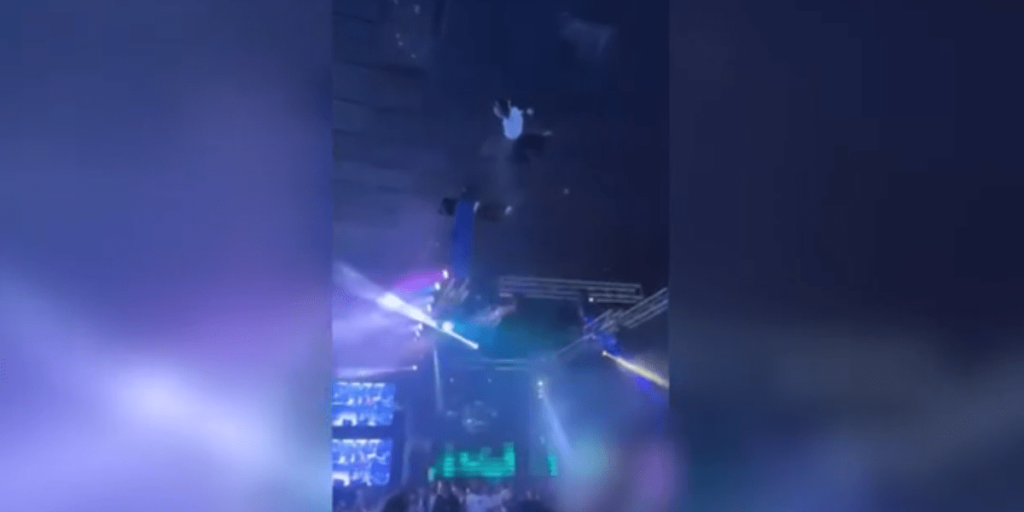 Vídeo: Veja momento em que teto desaba em boate na República Dominicana