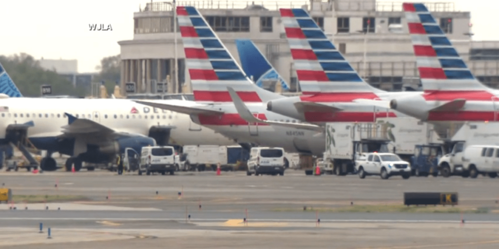 Aviões colidem em solo nos EUA no mesmo aeroporto de acidente em janeiro