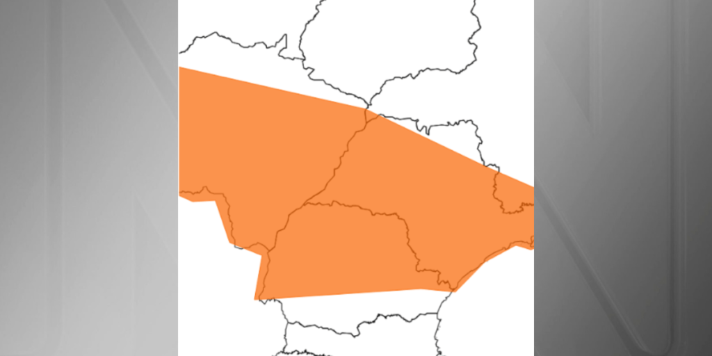 SP entra em "perigo" para chuva de até 100 mm e ventos de 100 km/h