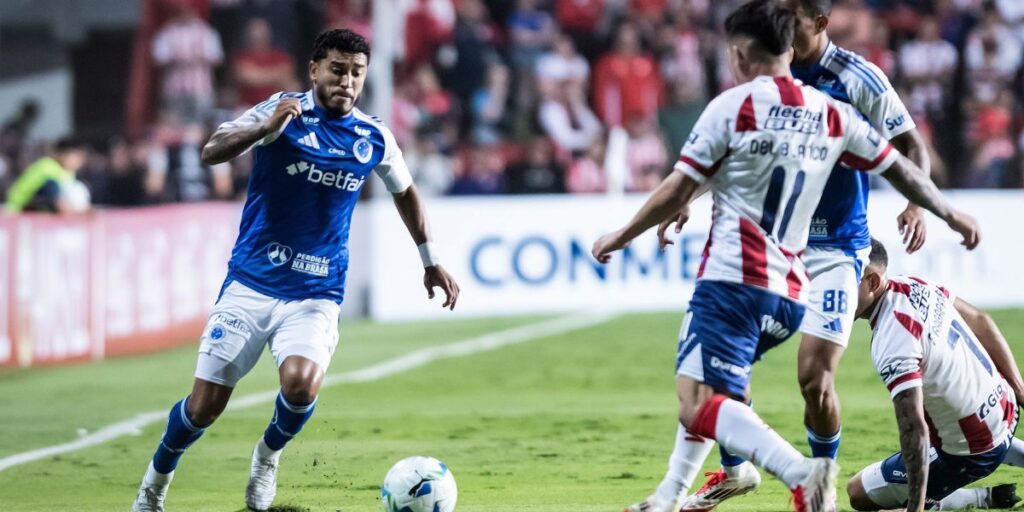 Sul-Americana: Cruzeiro perde para Unión Santa Fe com gol no último lance