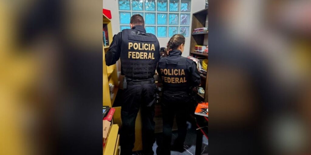 PF faz buscas contra autor de discurso nazista e xenofóbico na internet