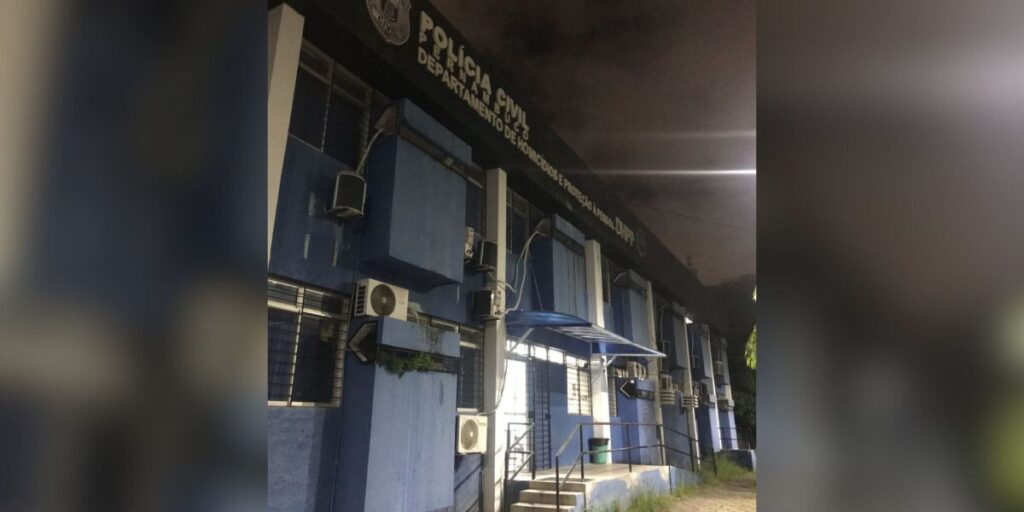 Filho é preso após matar a própria mãe a facadas no Recife