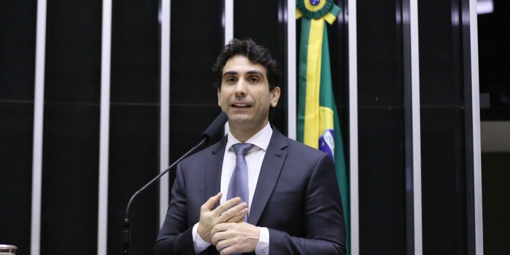 Na Câmara, Galípolo ouve apelo de deputados para redução da taxa de juros