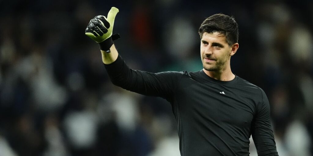Terceiro goleiro? Ancelotti segue otimista em ter Courtois contra o Arsenal