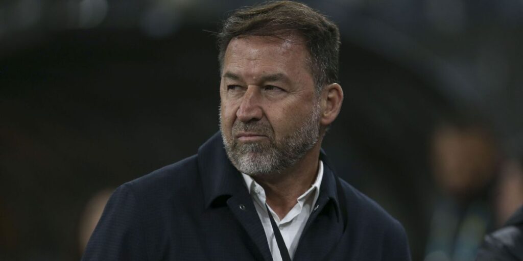 Conselho do Corinthians reprova contas de primeiro ano de Augusto Melo