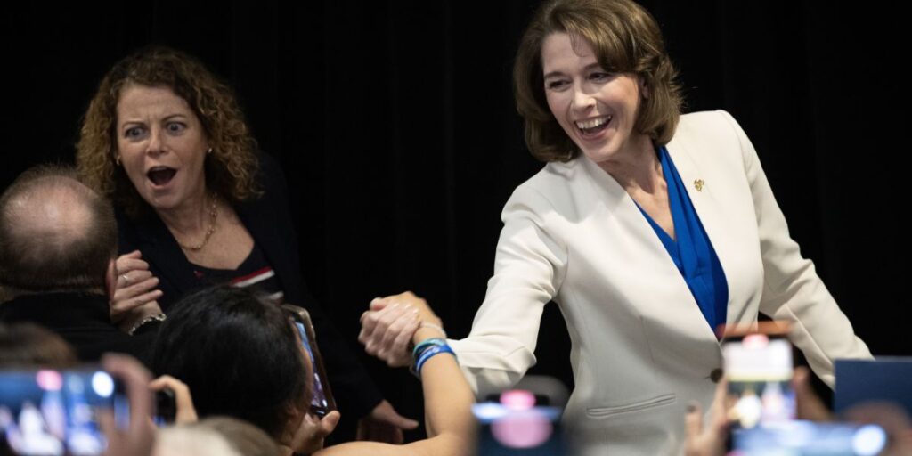 Eleições nos EUA: Democratas têm maior vitória desde posse de Trump