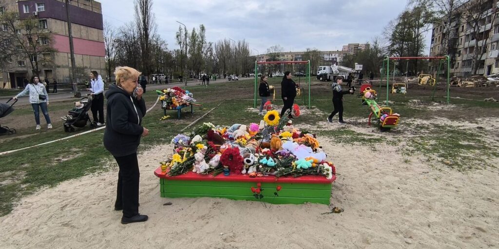 Número de mortos em ataque russo contra cidade natal de Zelensky sobe a 19