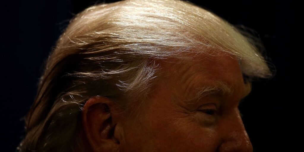 Governo Trump é processado por tarifas em tribunal dos EUA