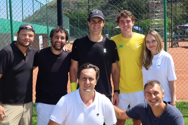 Cabeça boa e nº 1 do mundo: João Fonseca projeta futuro e foca nos treinos