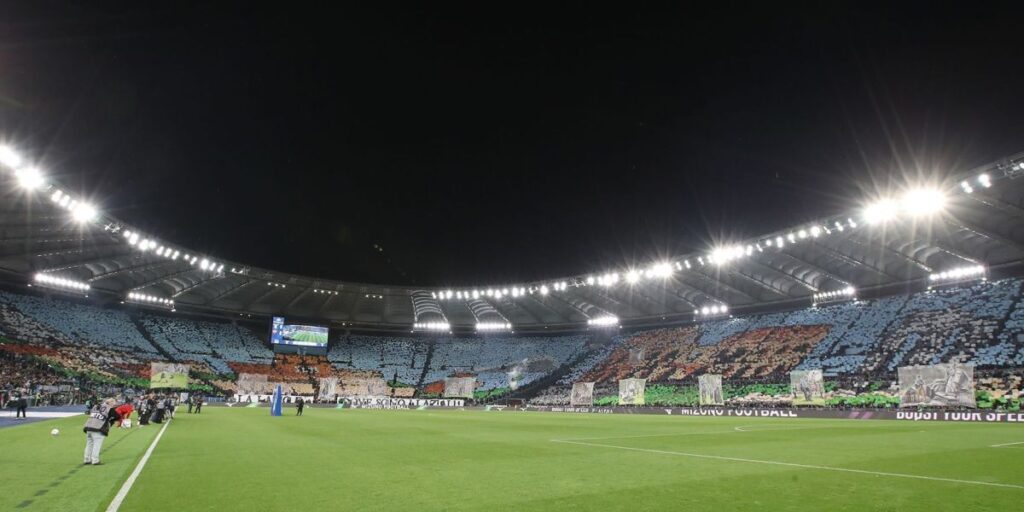 Jogo entre Lazio e Roma termina em violência e deixa 13 policiais feridos