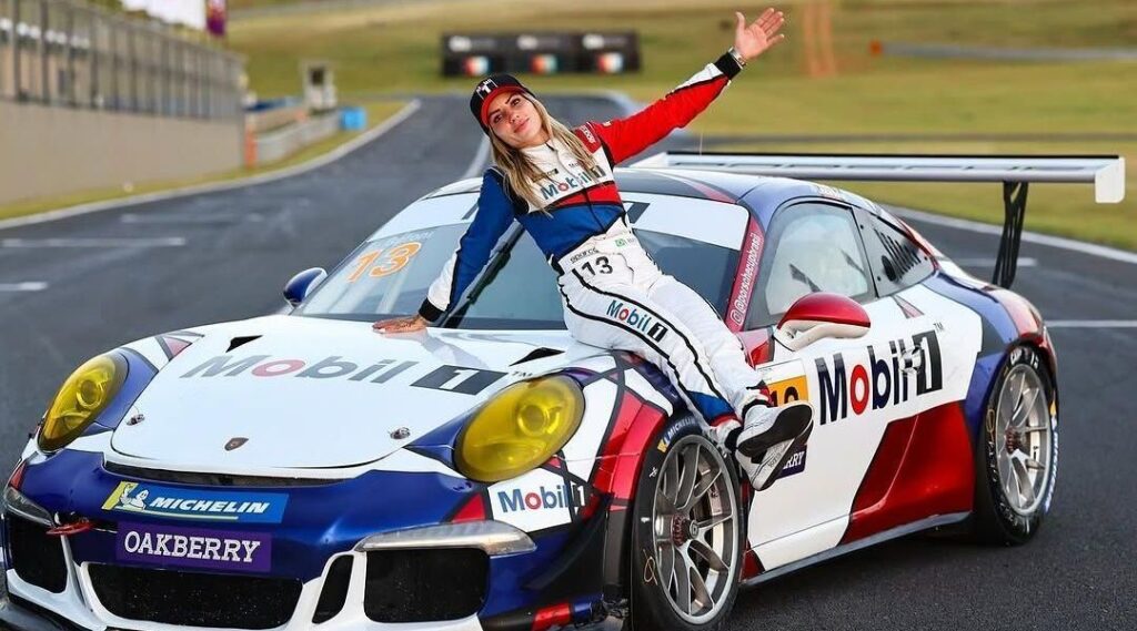 Leticia Bufoni na Porsche Cup: "Quero inspirar mais mulheres"