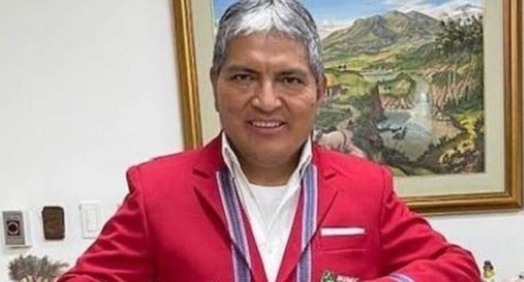 Presidente do Mushuc Runa dispara contra políticos do Equador após vitória